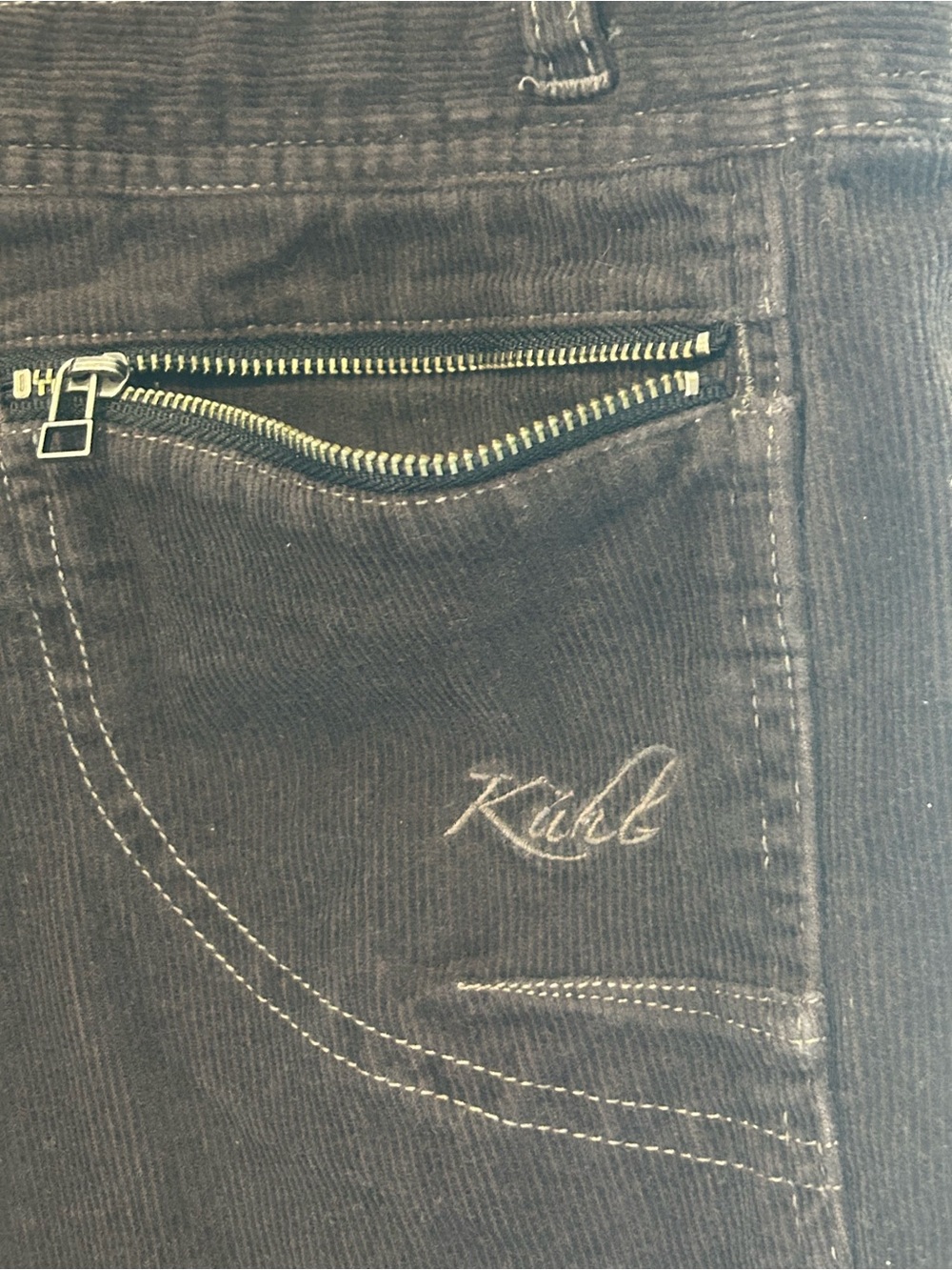 Kuhl Women's Black Corduroy Straight Leg Pants Size 10 Hiking Camping Outdoorsy - Picture 1 of 7